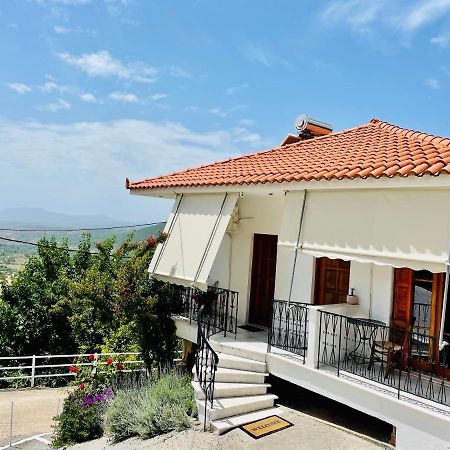 Guesthouse Lykourgos Mavrommation Luaran gambar